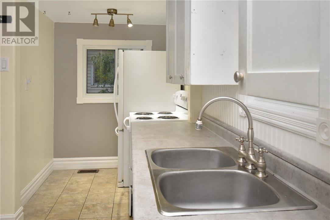 294 Kathleen Street Property Photo 13