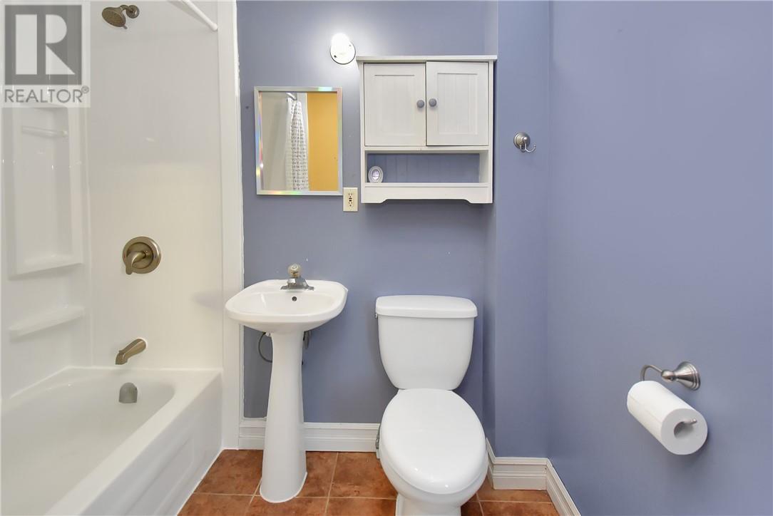 294 Kathleen Street Property Photo 26