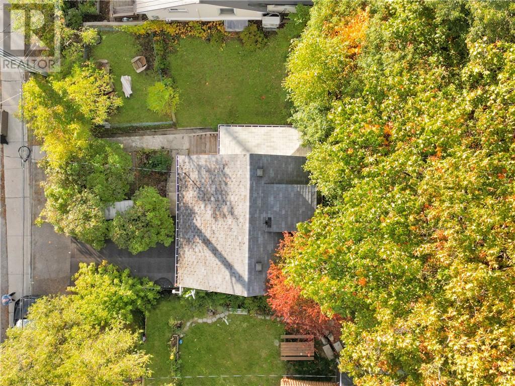 294 Kathleen Street Property Photo 35