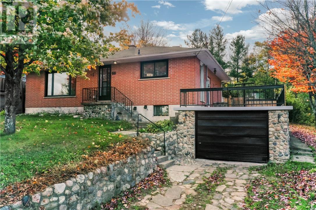 68 Pine Street Property Photo 1