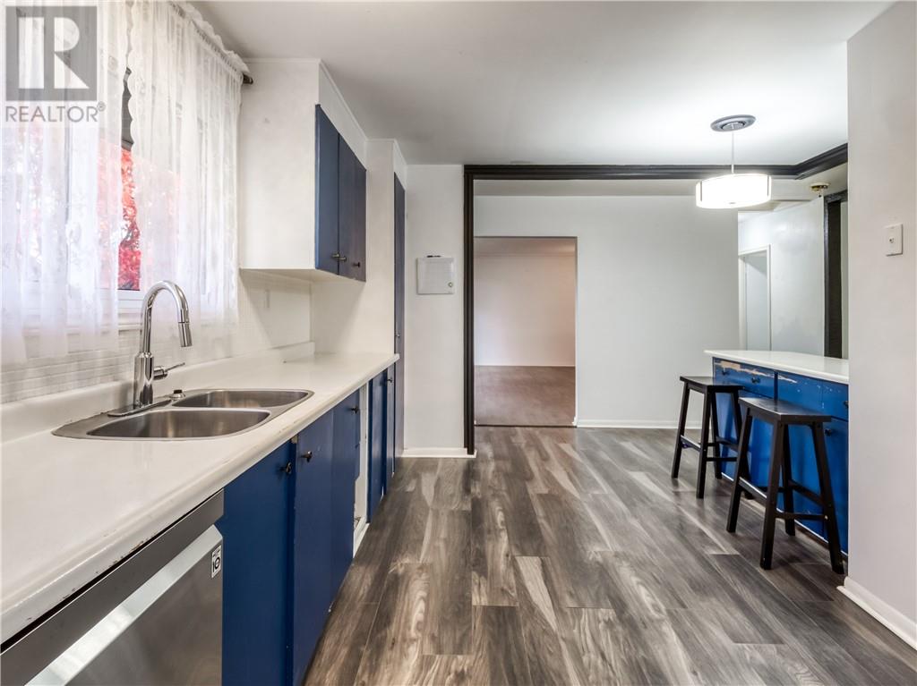 68 Pine Street Property Photo 14