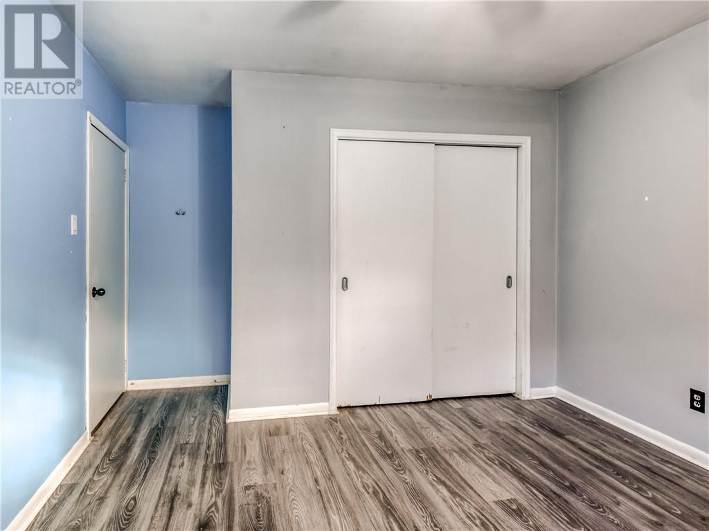 68 Pine Street Property Photo 22