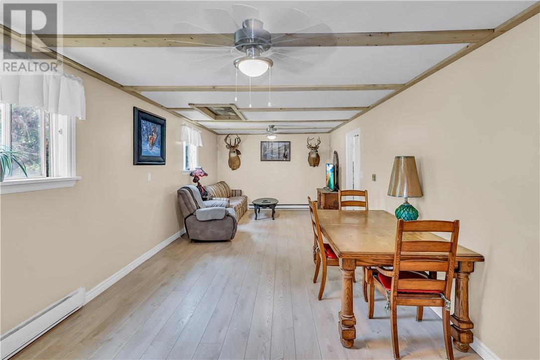 17 Campbell Street Property Photo 14