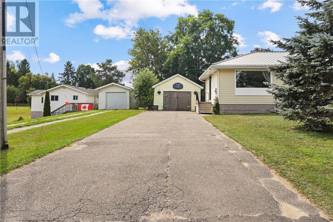 147 Thorne Street Property Photo 4