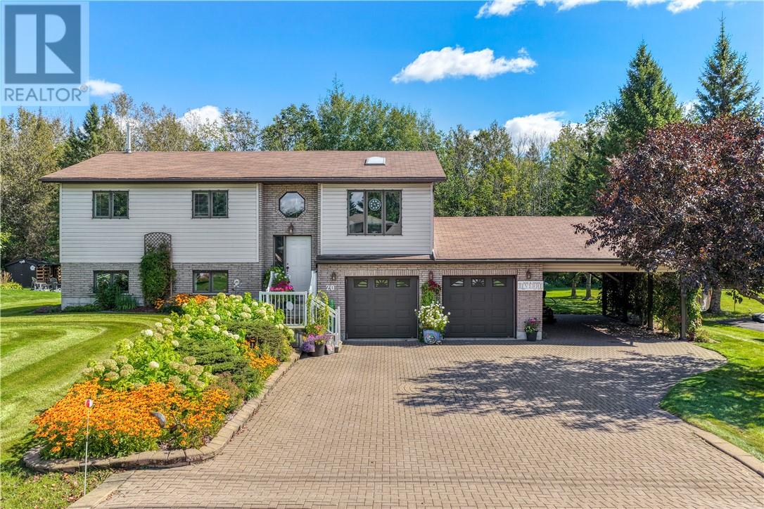 20 Hazel Street Property Photo 1