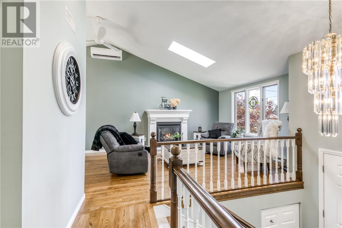 20 Hazel Street Property Photo 6