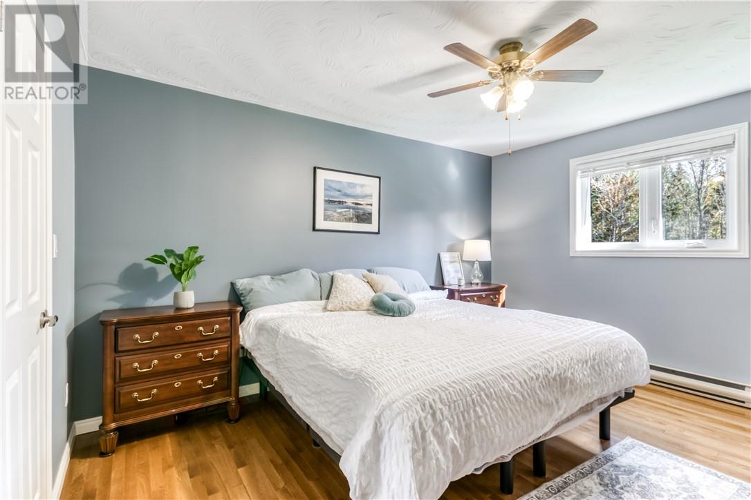 20 Hazel Street Property Photo 16
