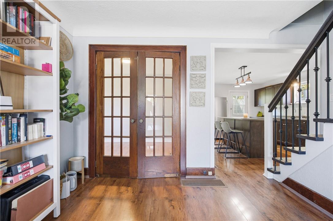 407 Morris Street Property Photo 10