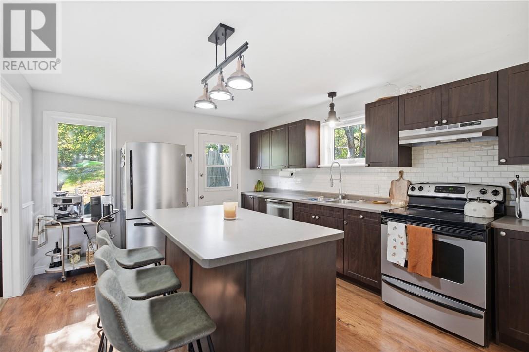 407 Morris Street Property Photo 12