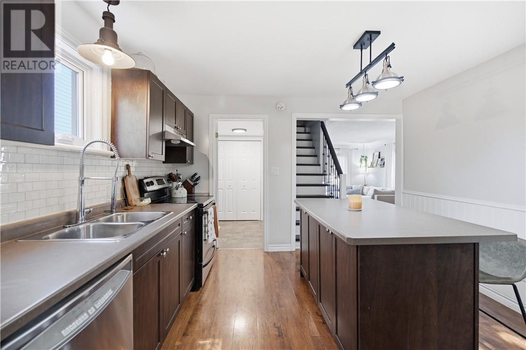 407 Morris Street Property Photo 14