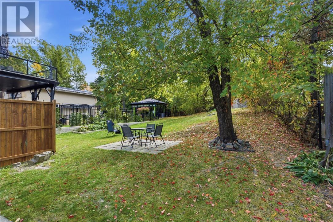 407 Morris Street Property Photo 21