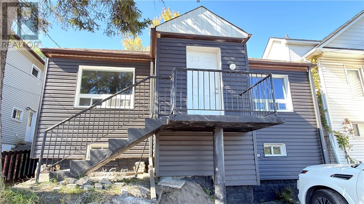 485 Lorne Street Property Photo 2