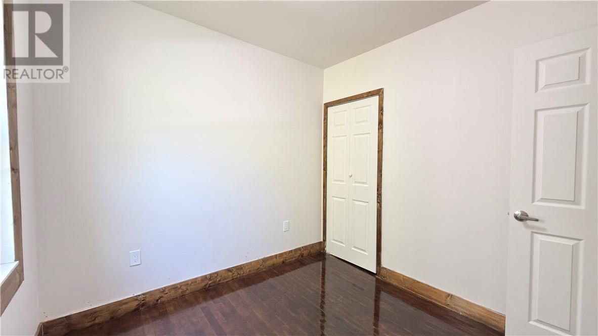 485 Lorne Street Property Photo 12