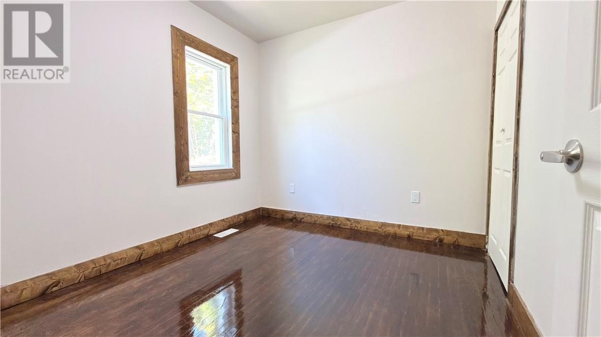 485 Lorne Street Property Photo 13