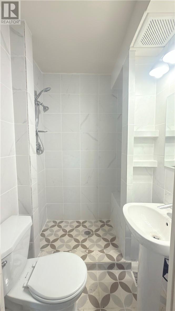 485 Lorne Street Property Photo 15