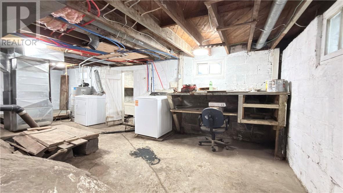 485 Lorne Street Property Photo 16