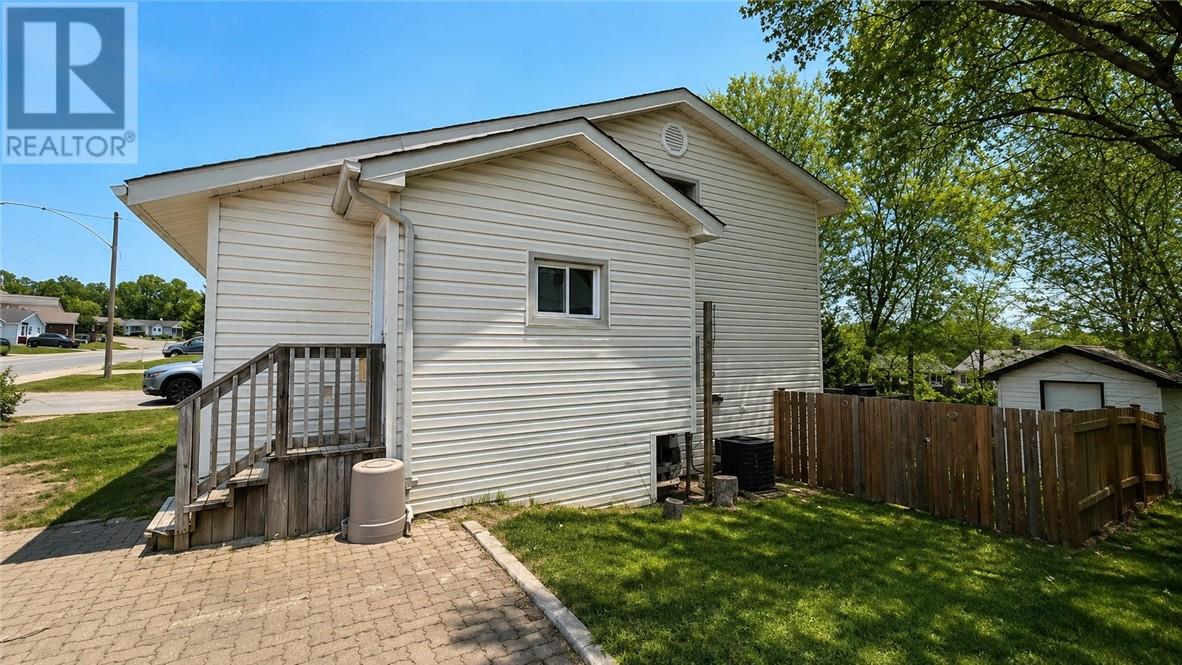 145 Axmith Avenue Property Photo 4
