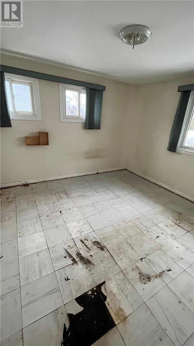 145 Axmith Avenue Property Photo 14