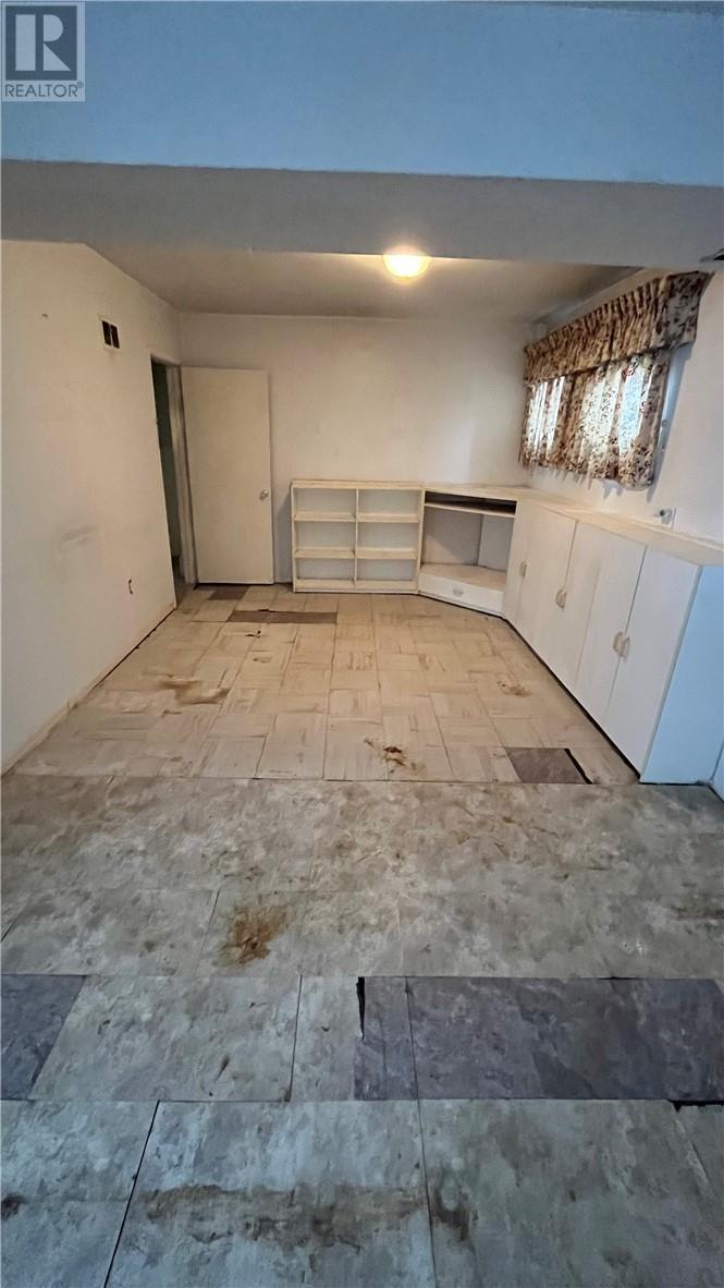 145 Axmith Avenue Property Photo 23