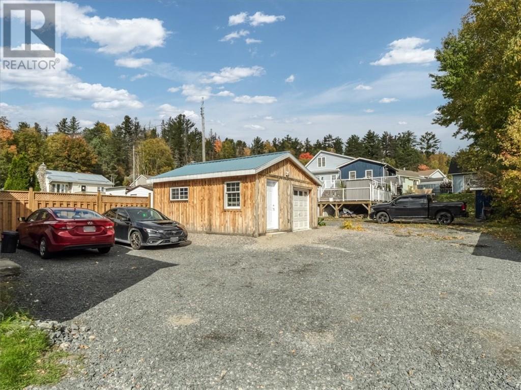 78 Mountain Avenue Property Photo 3