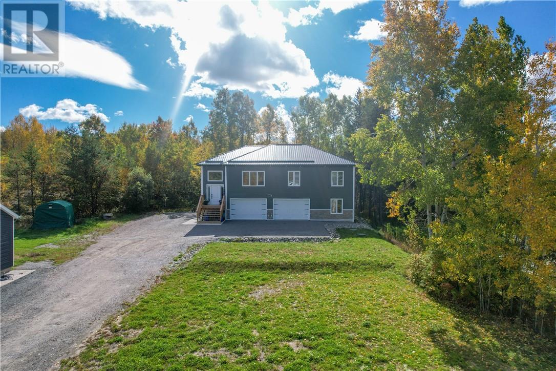 974 Highway 17 E Property Photo 2