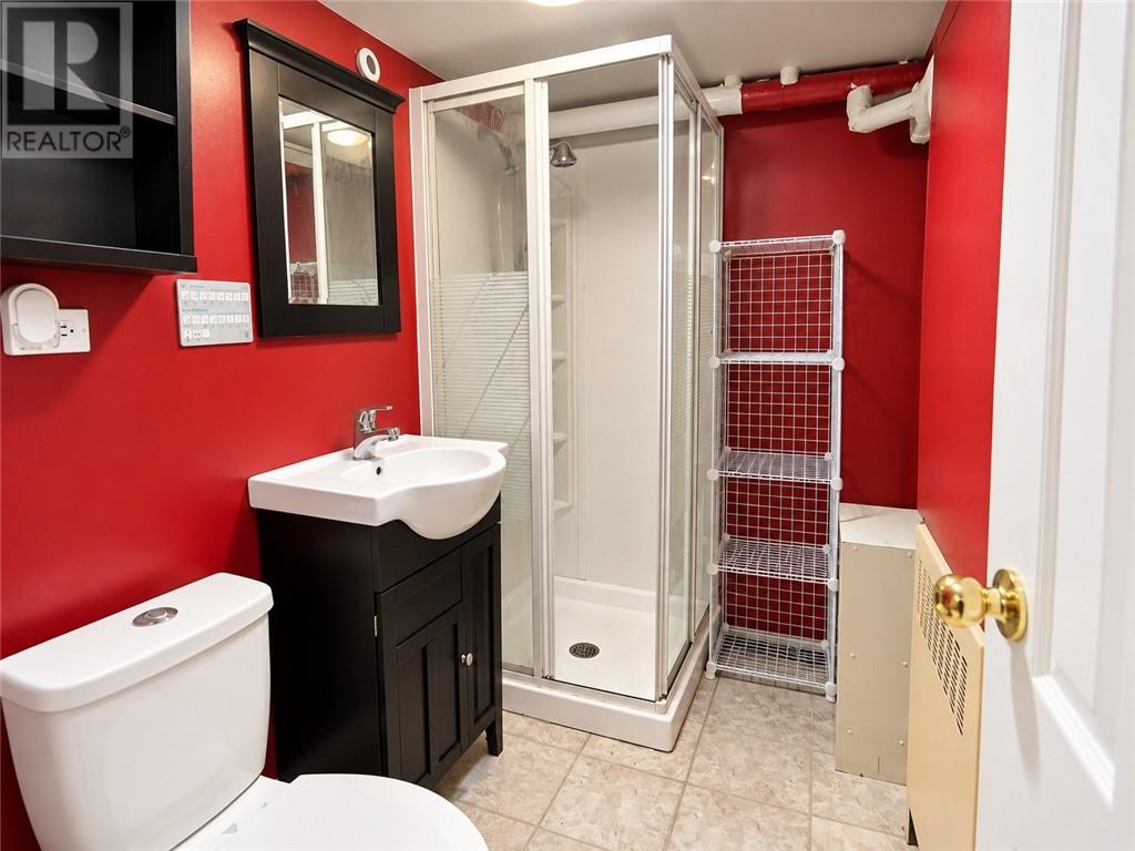 67 O'connor Street Unit# Lower Property Photo 6