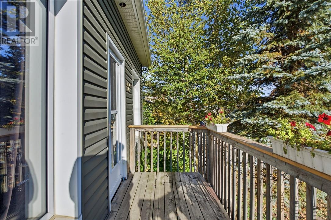57 Sellwood Avenue Property Photo 13