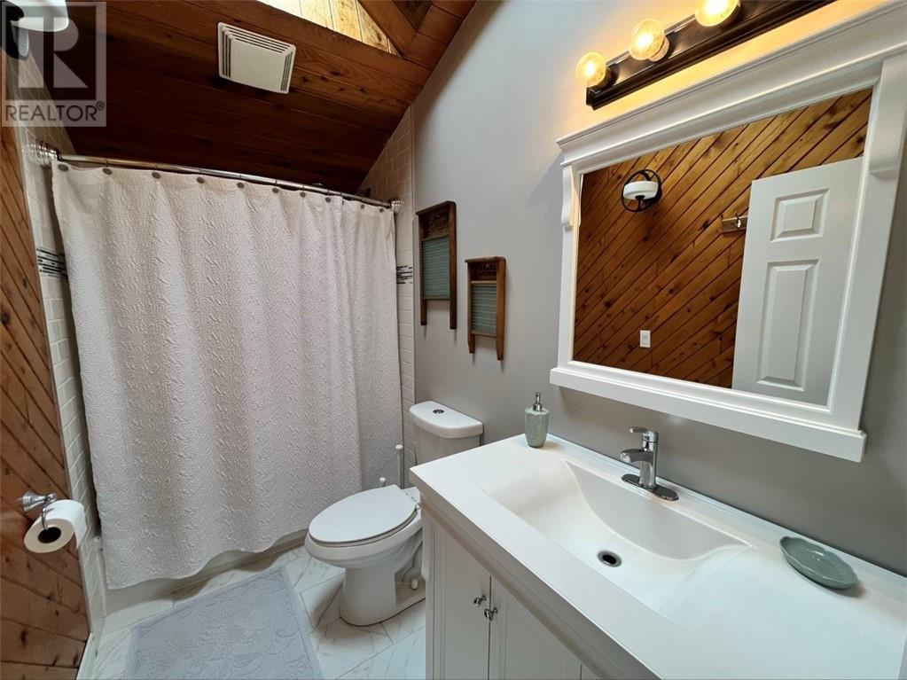 75 Curry Point Property Photo 15