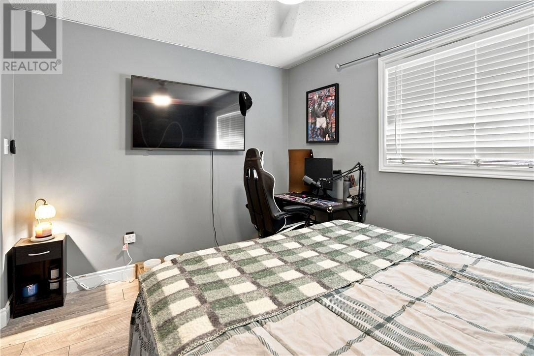 312 Braemore Cr Property Photo 26