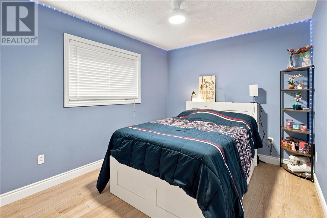 312 Braemore Cr Property Photo 27