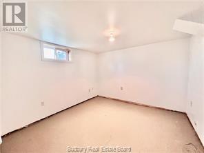 284 Mountain Street Unit# Main Floor Property Photo 14