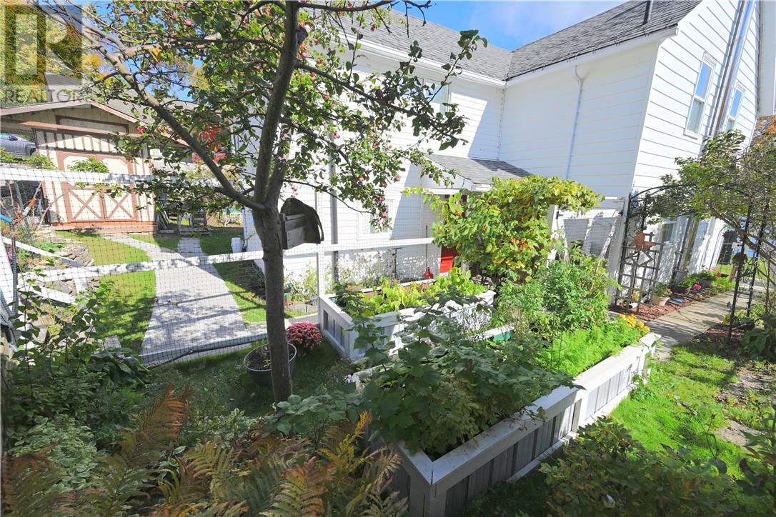 4 Thorburn Property Photo 4