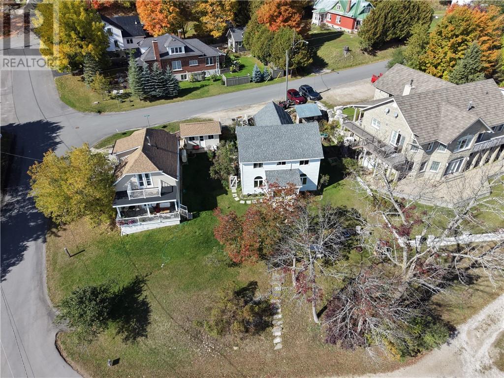 4 Thorburn Property Photo 12