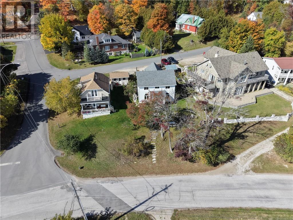 4 Thorburn Property Photo 15