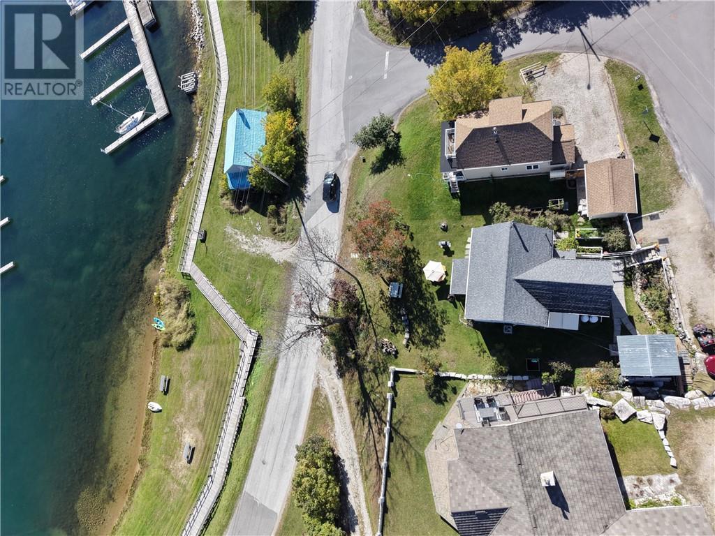 4 Thorburn Property Photo 22