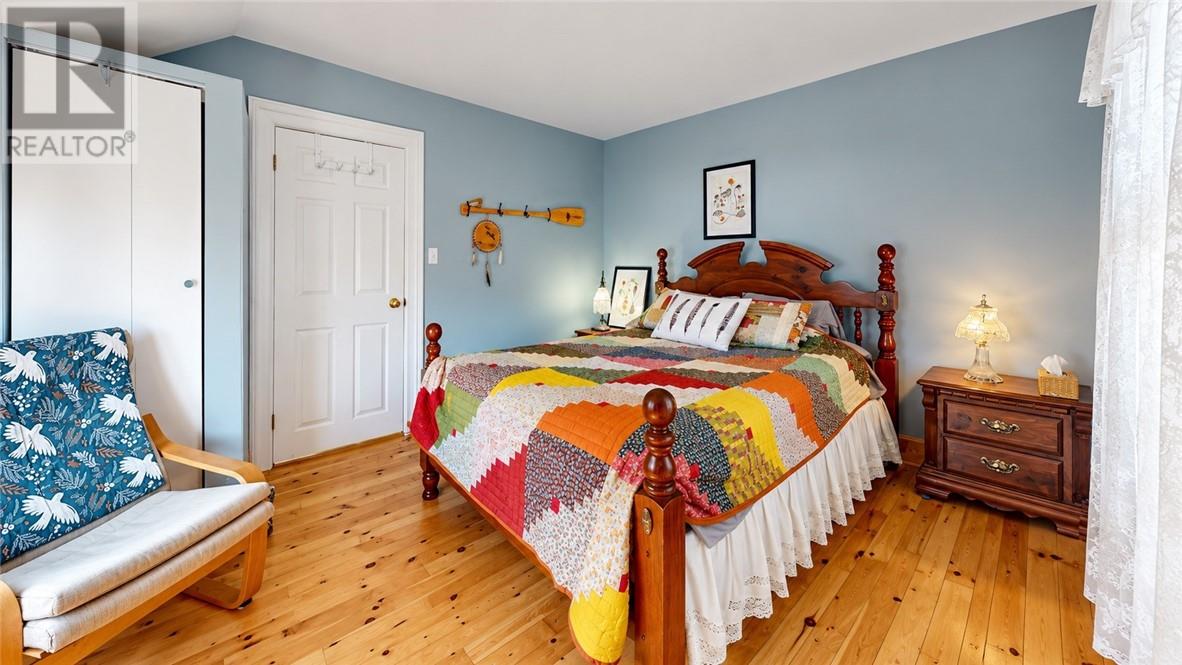 4 Thorburn Property Photo 55