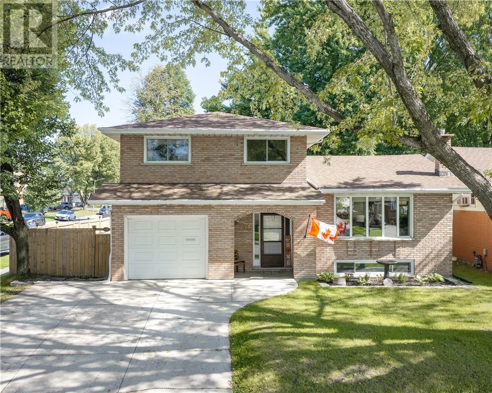 794 Auger Avenue Property Photo 34