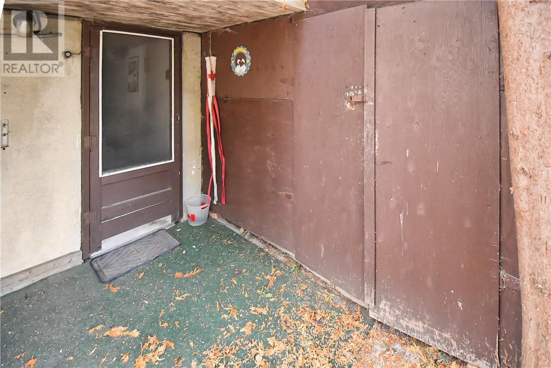 426 Elm Street Property Photo 39