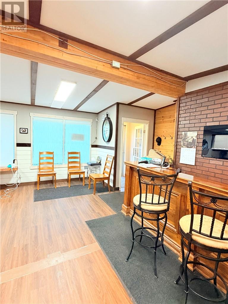 90 Main Property Photo 10