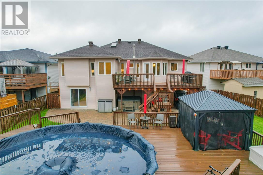 187 Ravina Avenue Property Photo 4