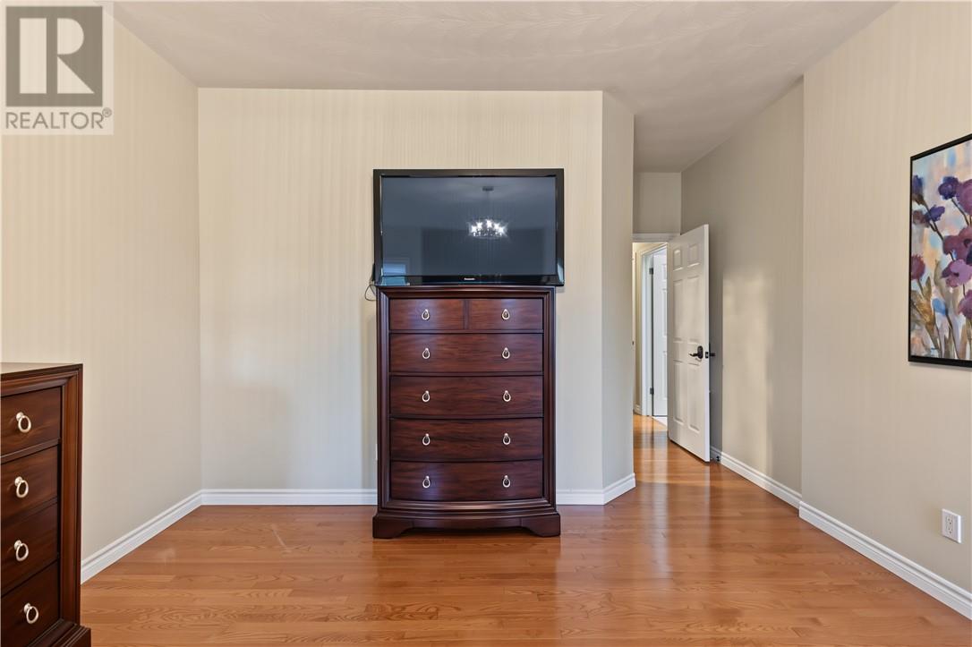 187 Ravina Avenue Property Photo 30
