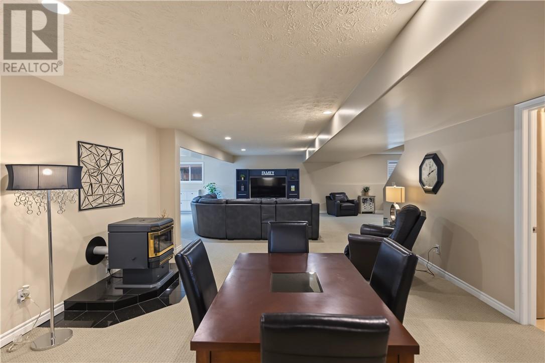 187 Ravina Avenue Property Photo 43