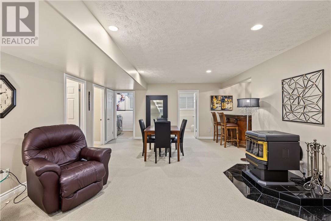 187 Ravina Avenue Property Photo 44