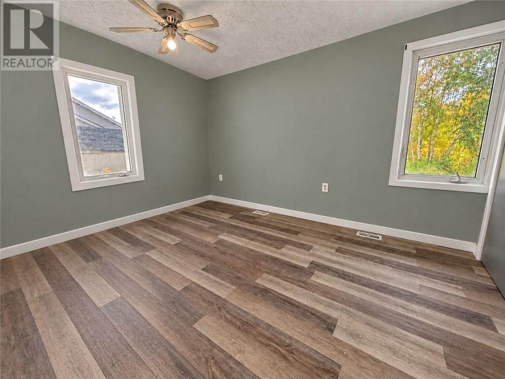 1581 Lakeshore Drive Property Photo 16