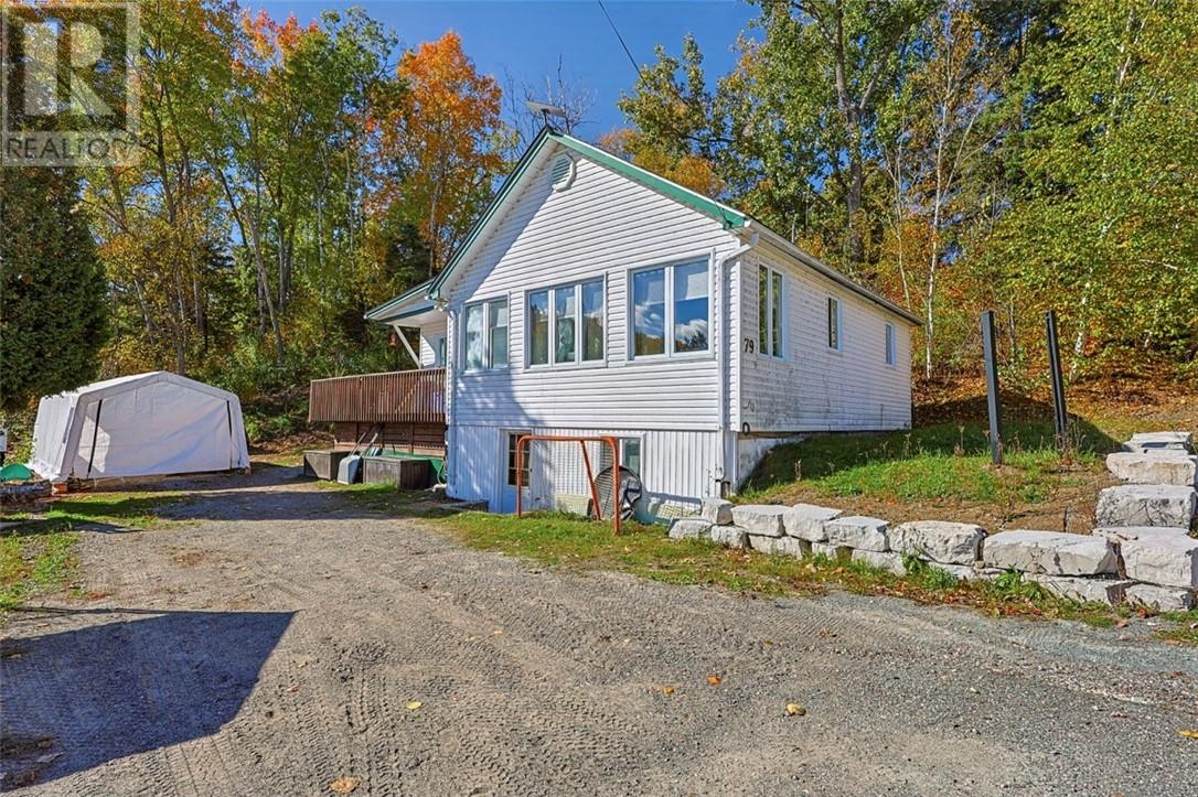 79 Bowlands Bay Property Photo 6