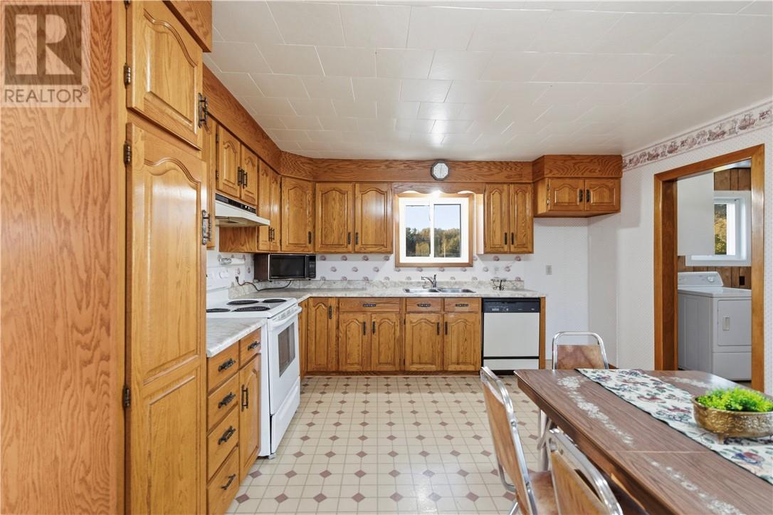 184 Leduc Road Property Photo 7