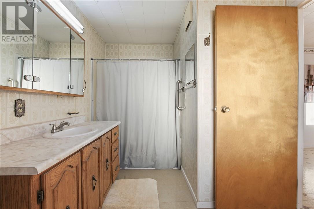 184 Leduc Road Property Photo 13