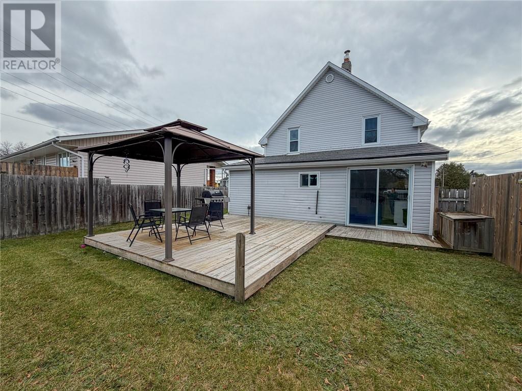 282 Syroid Street Property Photo 26