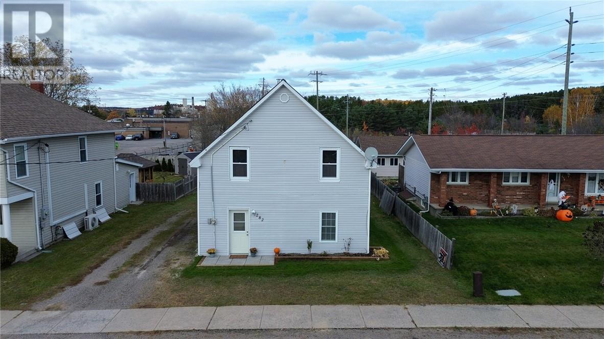 282 Syroid Street Property Photo 34