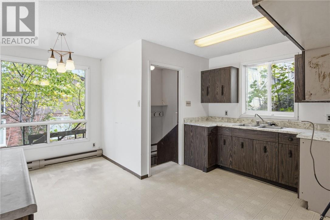 182 Boland Avenue Property Photo 3